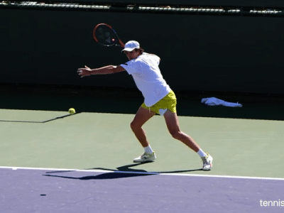 Joao Fonseca hitting a forehand